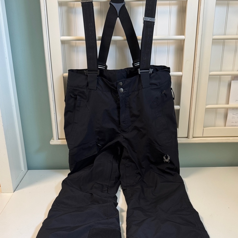 Spyder Men’s Black Ski Pants with Built-in Suspenders